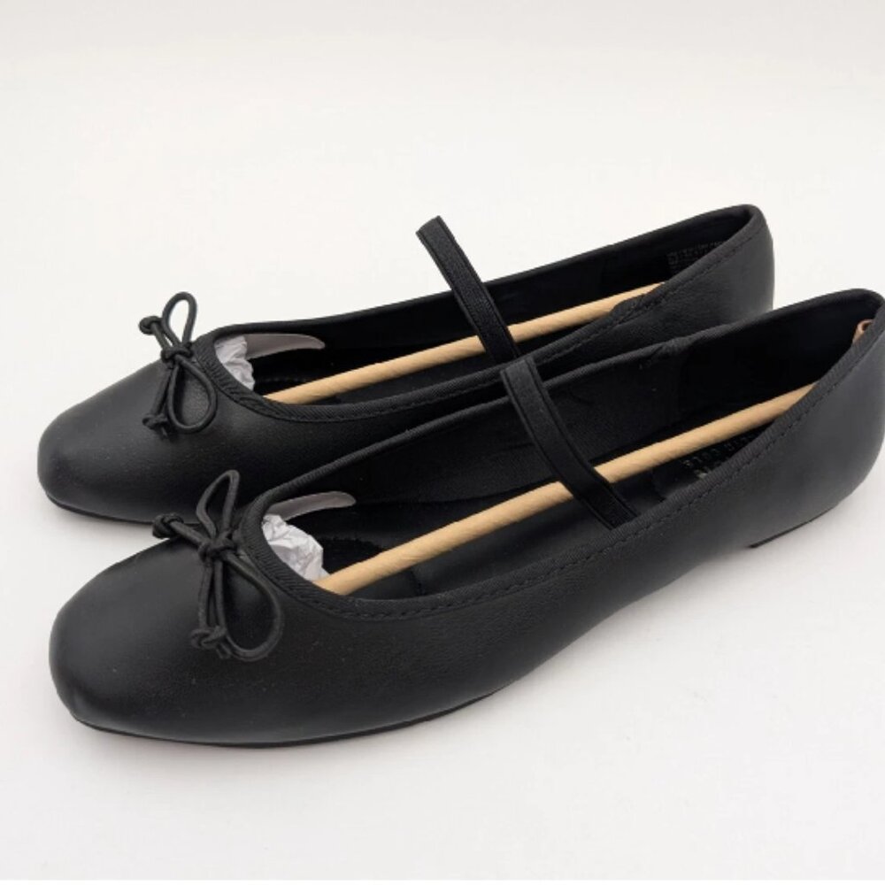 Kenneth Cole Copy Tap Ballet Flat